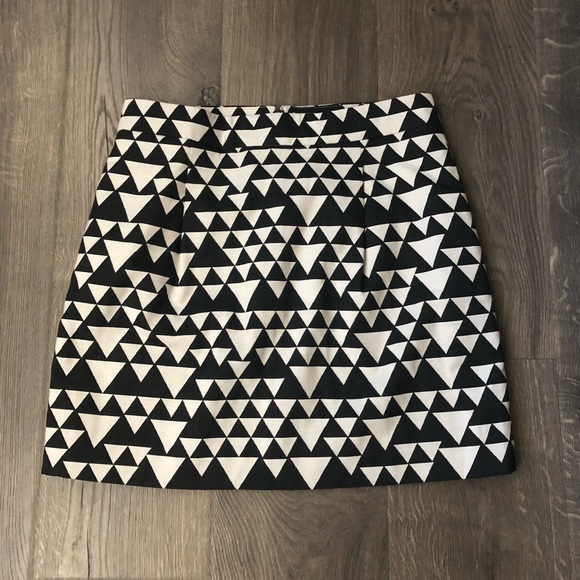 J Crew Factory geometric skirt 2 - Picture 1 of 8